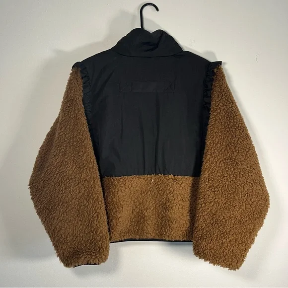 Sandy Liang Mia Fleece Teddy Cropped Jacket in Black & Brown Size Small